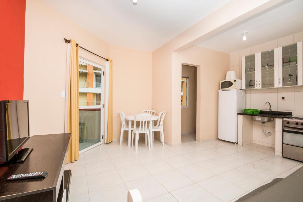 Residencial Melfi 3 Ap 6 Appartement Bombinhas Buitenkant foto