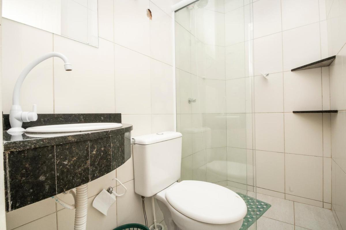 Residencial Melfi 3 Ap 6 Appartement Bombinhas Buitenkant foto